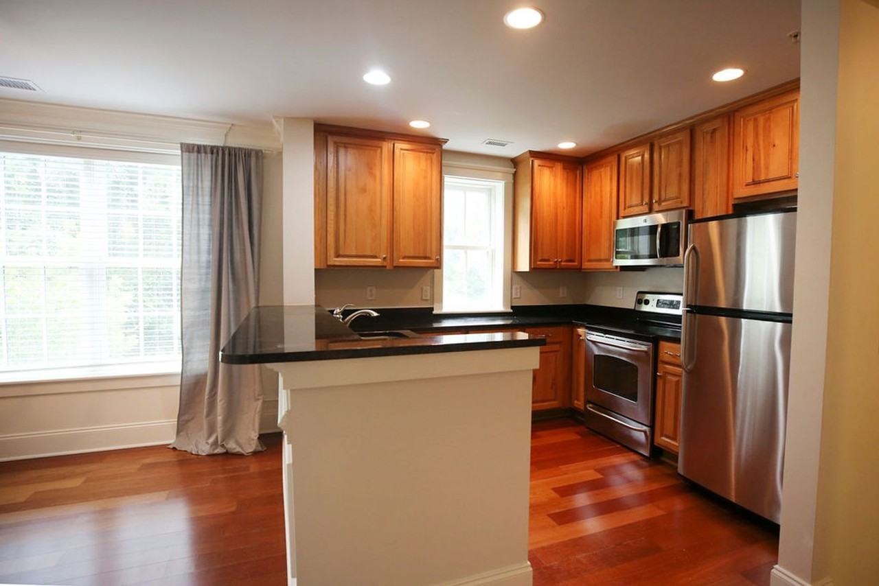 720 S Shelmore Blvd #200 - Photo 7 of 24