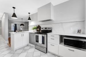 featured image of 117 Hopewell Ave