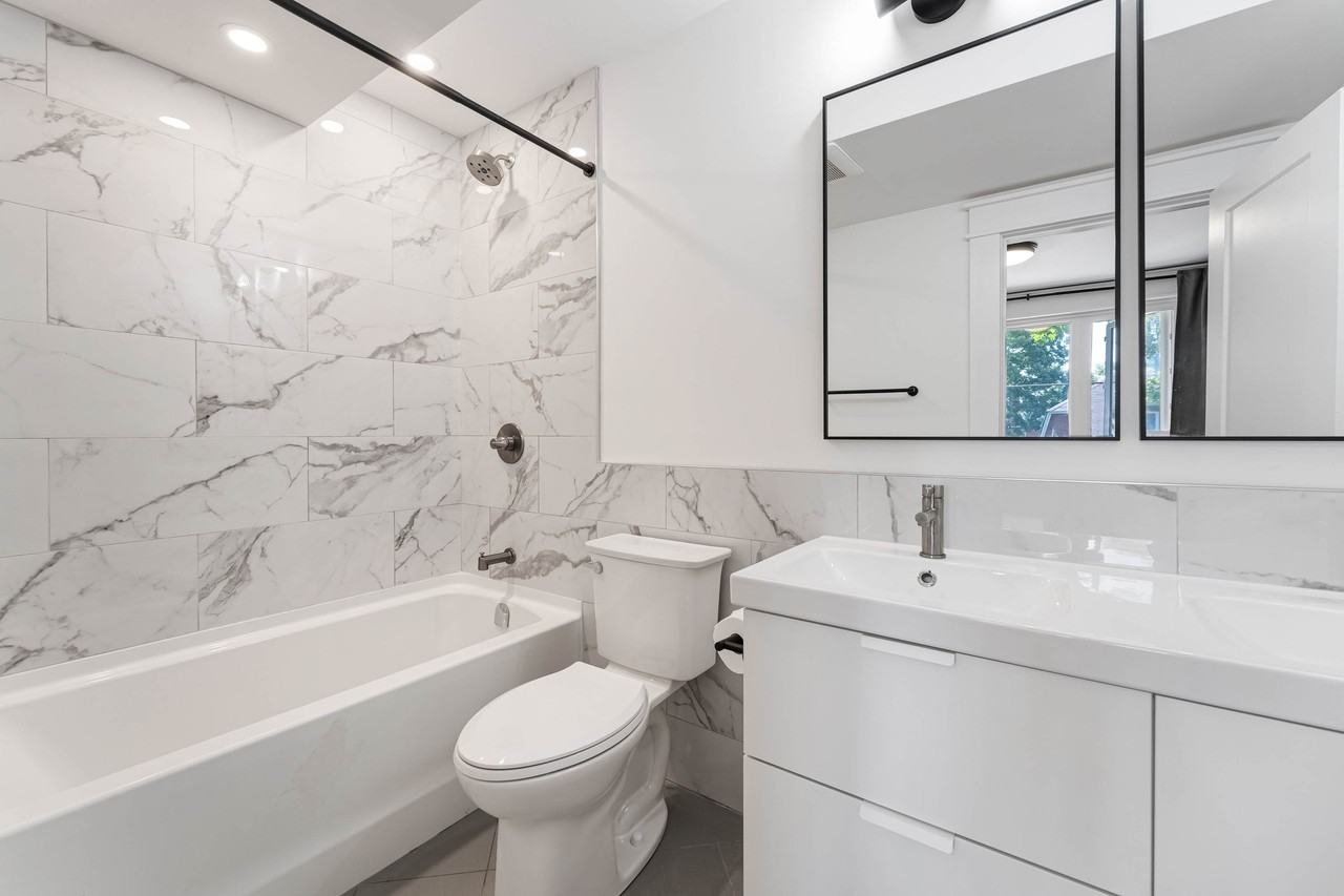 117 Hopewell Ave - Photo 3 of 37