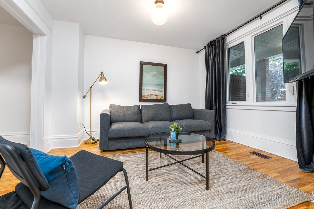 119 Hopewell Ave - Photo 3 of 44