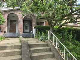 featured image of 7225 Whipple St