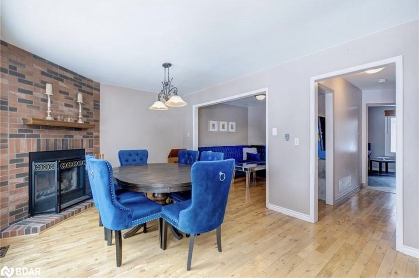 21 Delaney Crescent - Photo 5 of 22