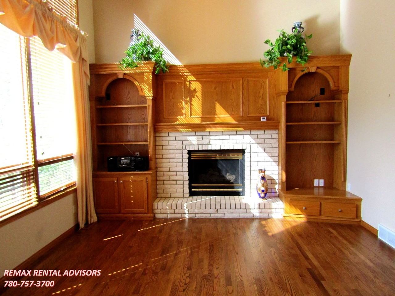 256 Edgebrook Rise Nw - Photo 7 of 29