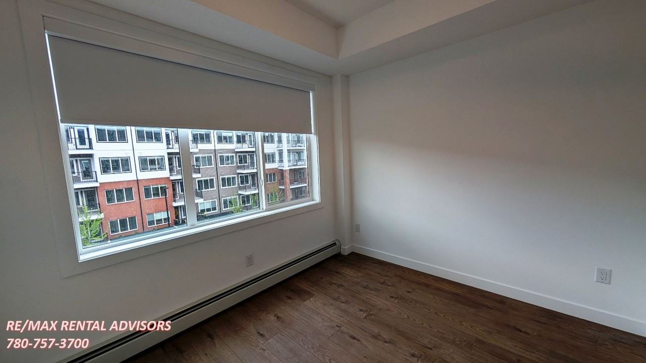 6 Merganser Drive West 4318 - Photo 7 of 12