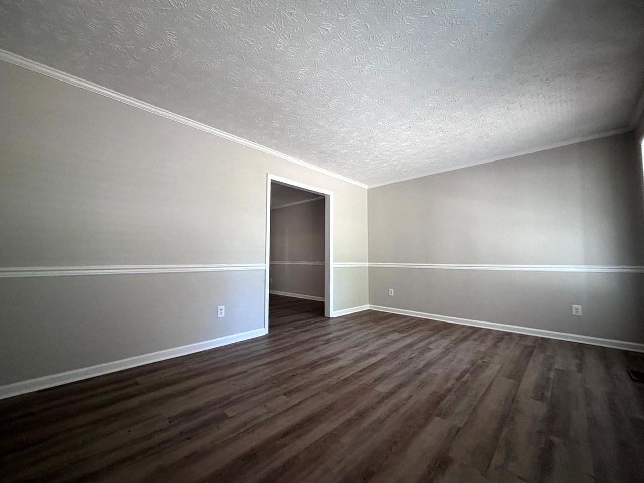2508 Lull Water Dr - Photo 4 of 25