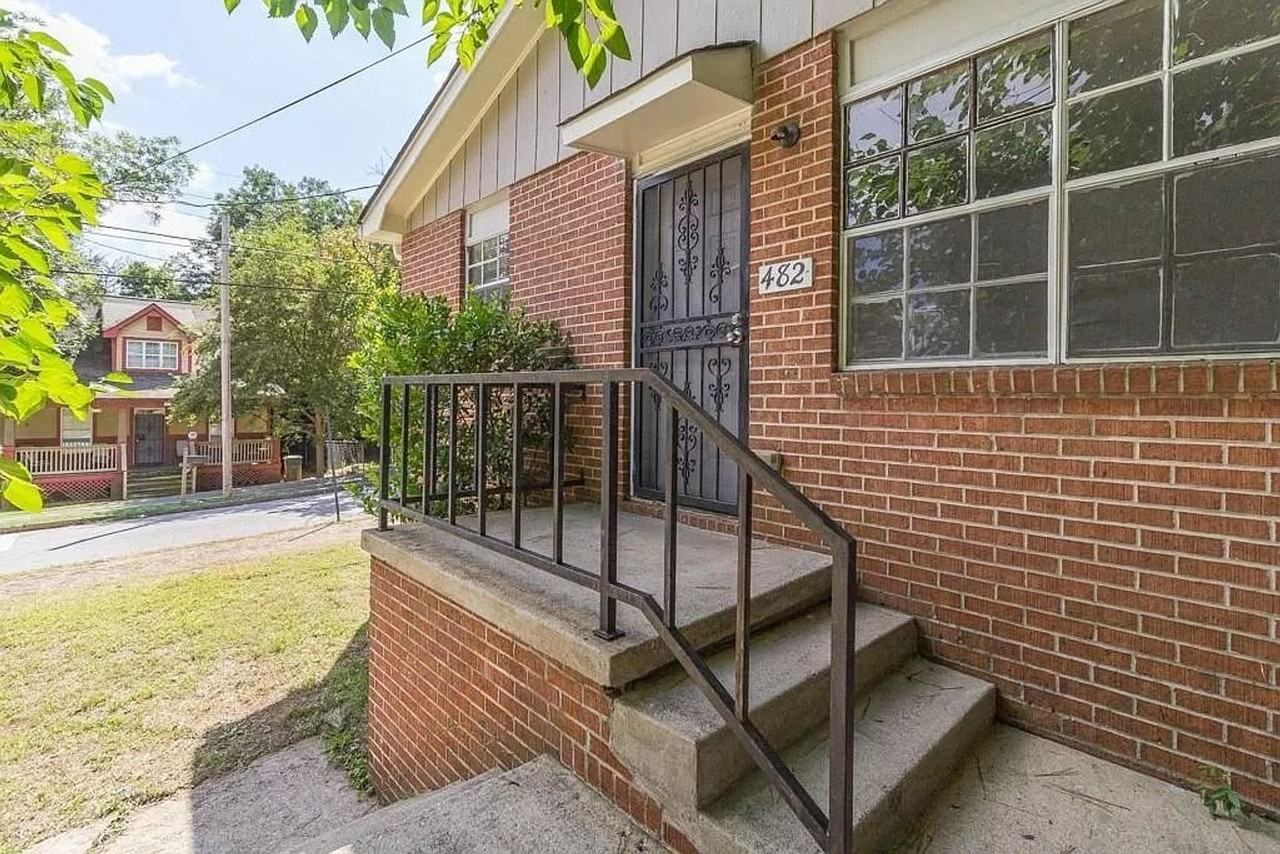 482 Arthur St Sw - Photo 2 of 10