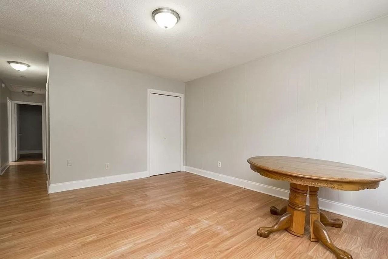 482 Arthur St Sw - Photo 4 of 10
