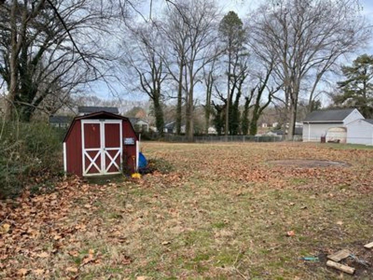 120 Barker Ave - Photo 2 of 23