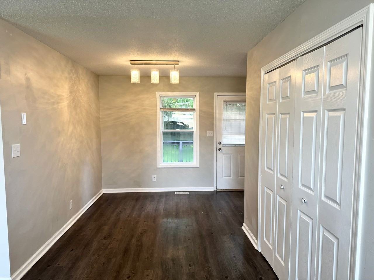 1804 Harbor Dr - Photo 6 of 19