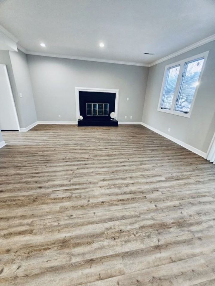 205 Forest View Ct - Photo 7 of 29