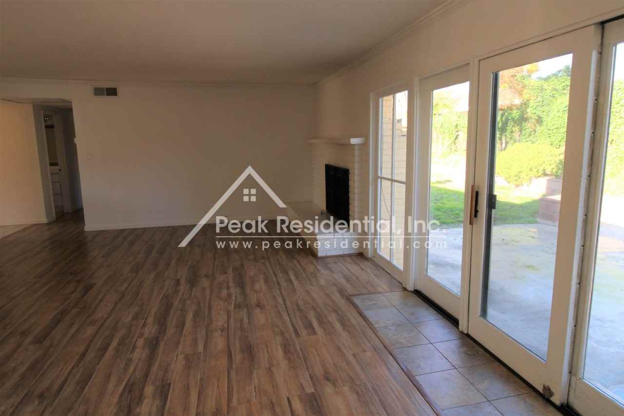 5820 Shenandoah Dr - Photo 5 of 22