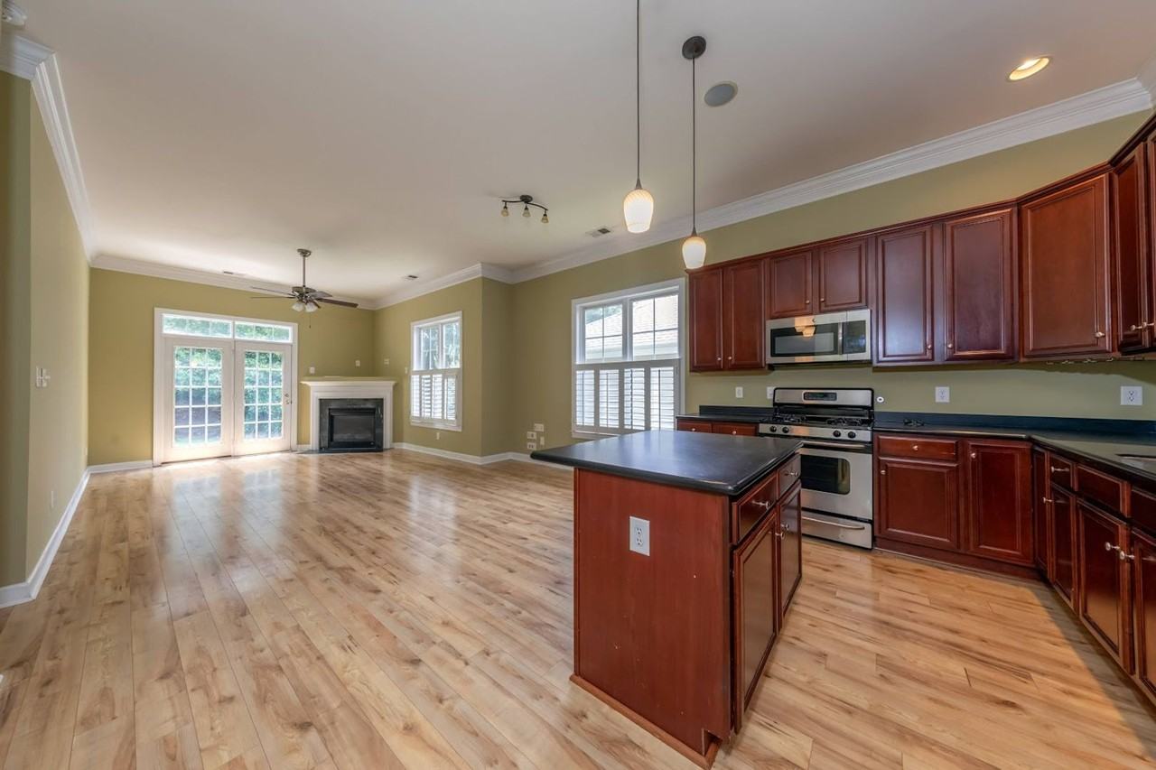 9127 Three Bushel Dr - Photo 6 of 14