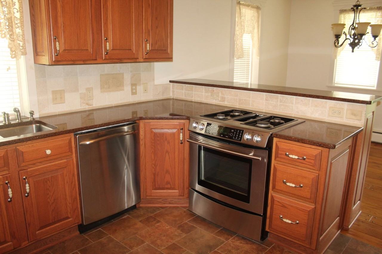 653 Runkle Rd - Photo 3 of 17