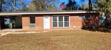 featured image of 2733 Rice St