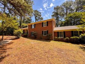 2305 Mirror Lake Dr - Photo 1 of 1