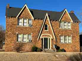 2601 N Walker Ave - Photo 1 of 1
