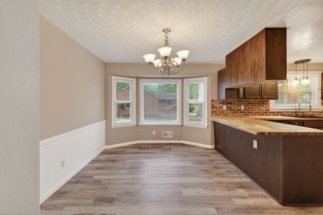601 Rock Dr - Photo 5 of 26