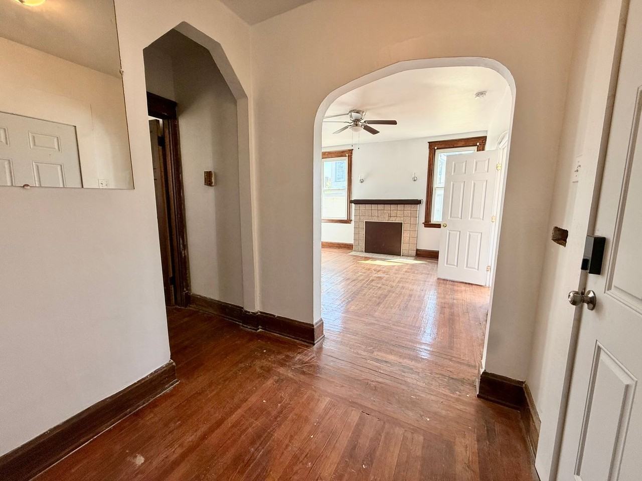 548 Carplin Pl - Photo 2 of 18