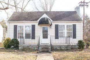4032 Walker Blvd - Photo 1 of 1