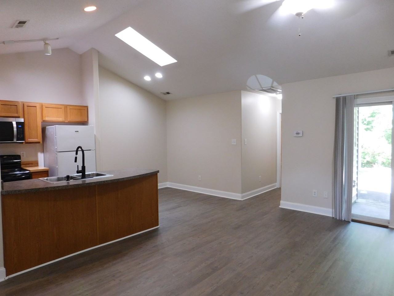 223 Church Hill Ct - Photo 2 of 19