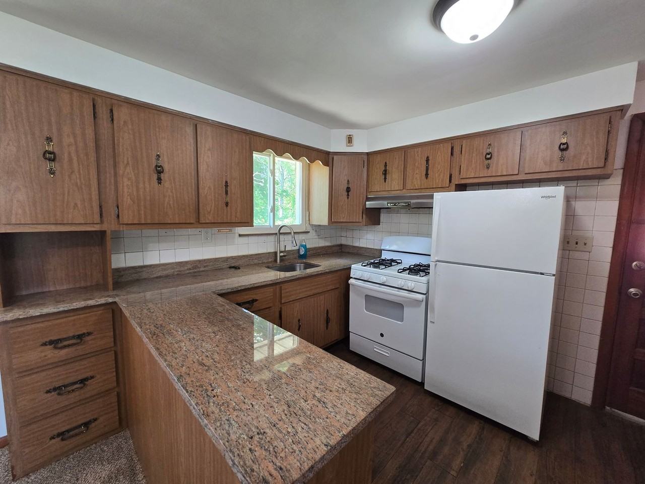 6388 Saltsburg Rd - Photo 5 of 11