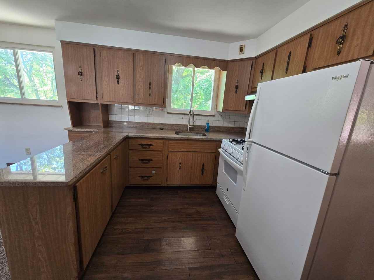 6388 Saltsburg Rd - Photo 6 of 11