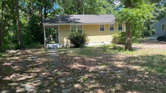 2215 Briarfield Rd - Photo 1 of 1