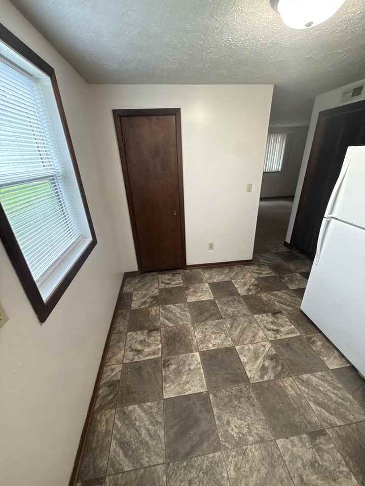 4028 N St - Photo 2 of 7