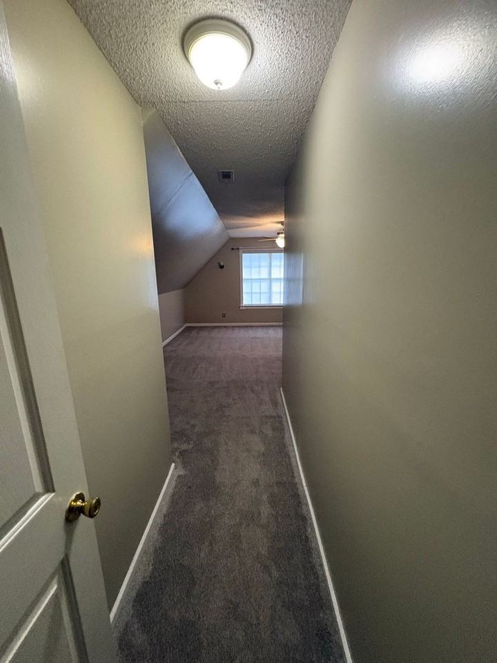 5575 Mary Ln - Photo 4 of 24