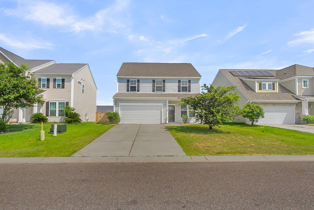 1104 Friartuck Trl - Photo 2 of 50