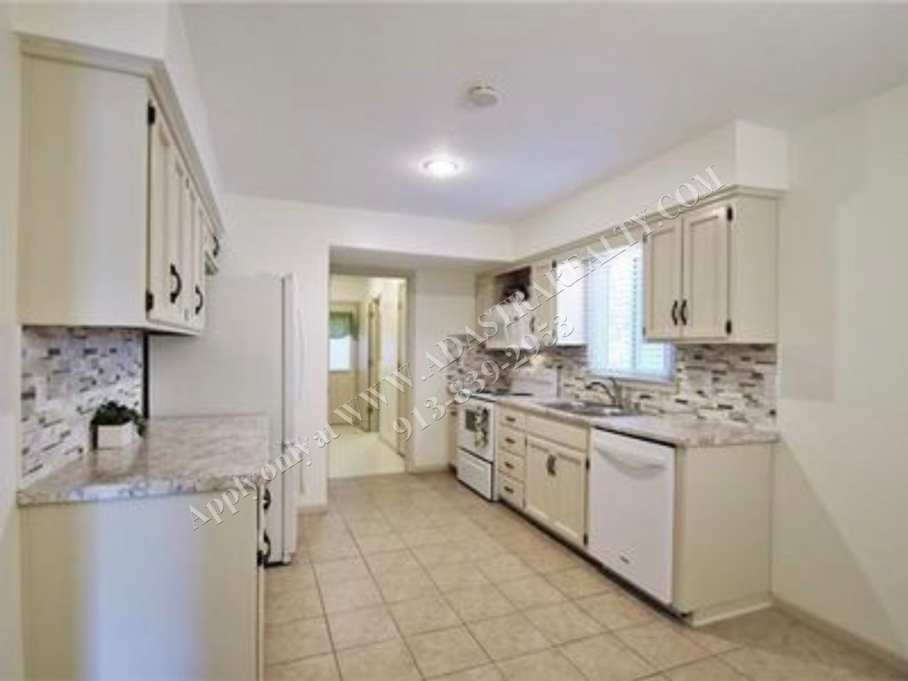 16112 W 141st Ter - Photo 4 of 22