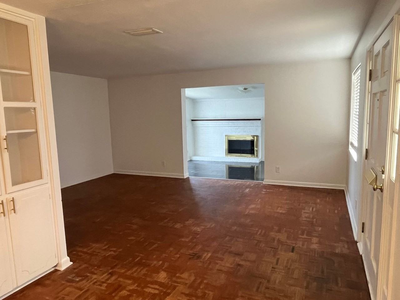 1116 Palisades Dr - Photo 4 of 25