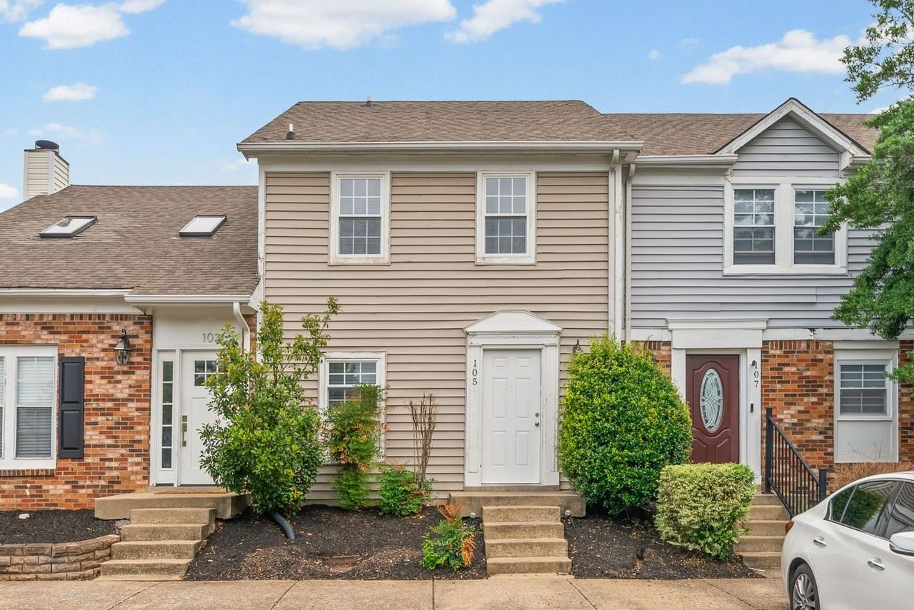 105 Greenland Ct - Photo 3 of 30