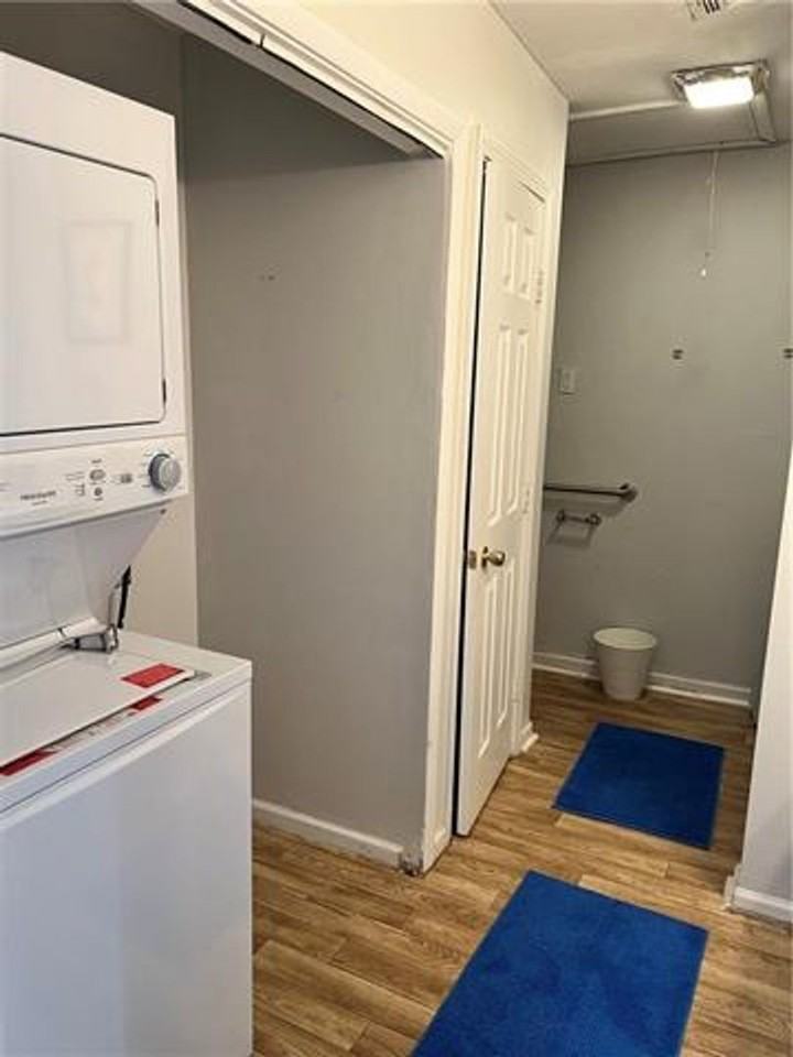 3026 Constance St - Photo 5 of 10