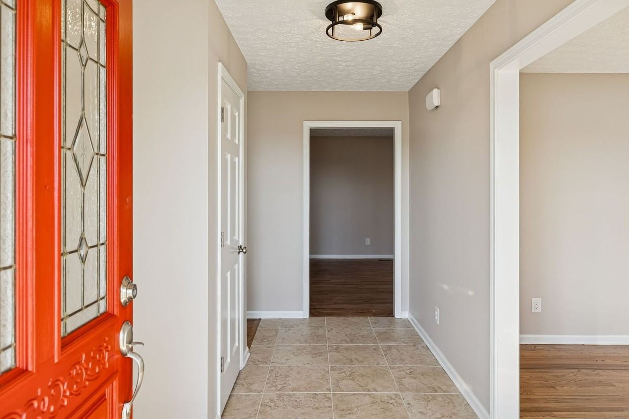 353 Branham Mill Rd - Photo 5 of 50