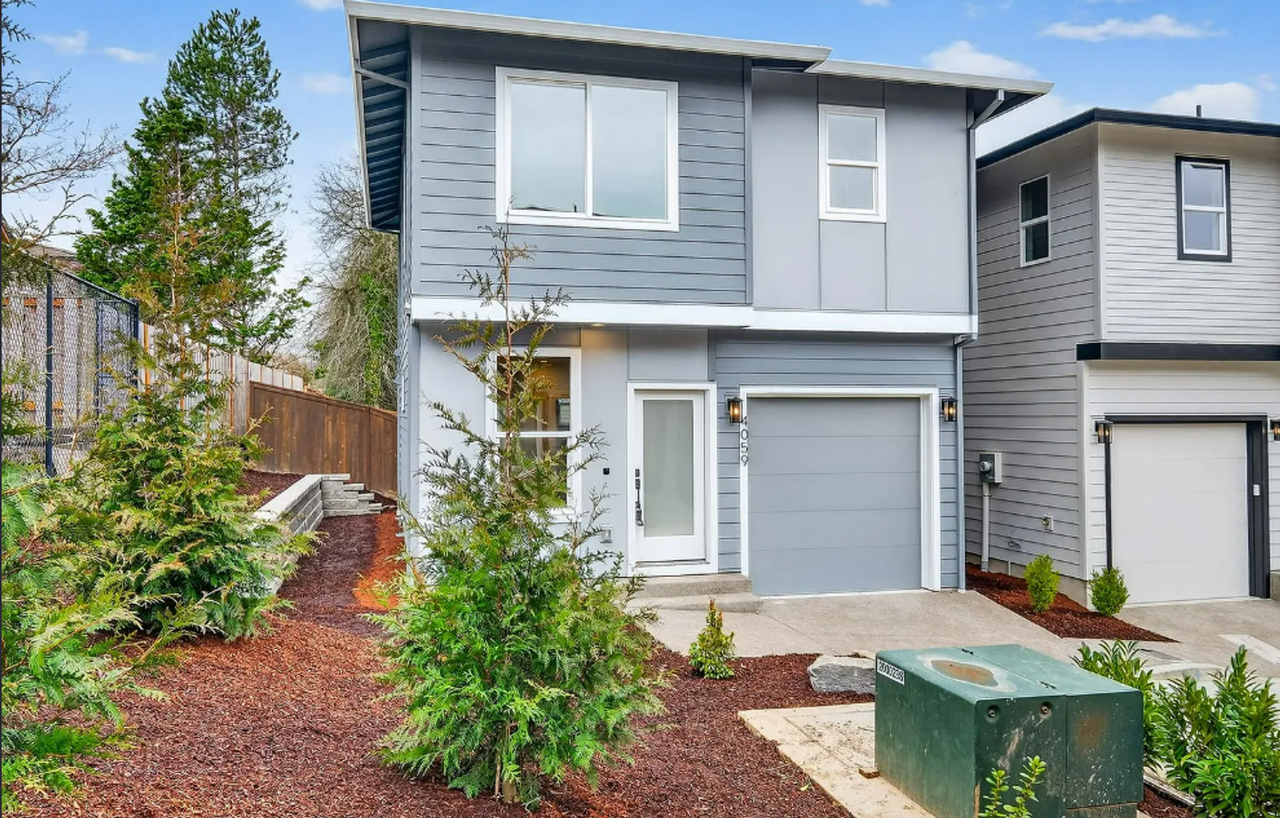 4059 Sw Mckinley St - Photo 5 of 38