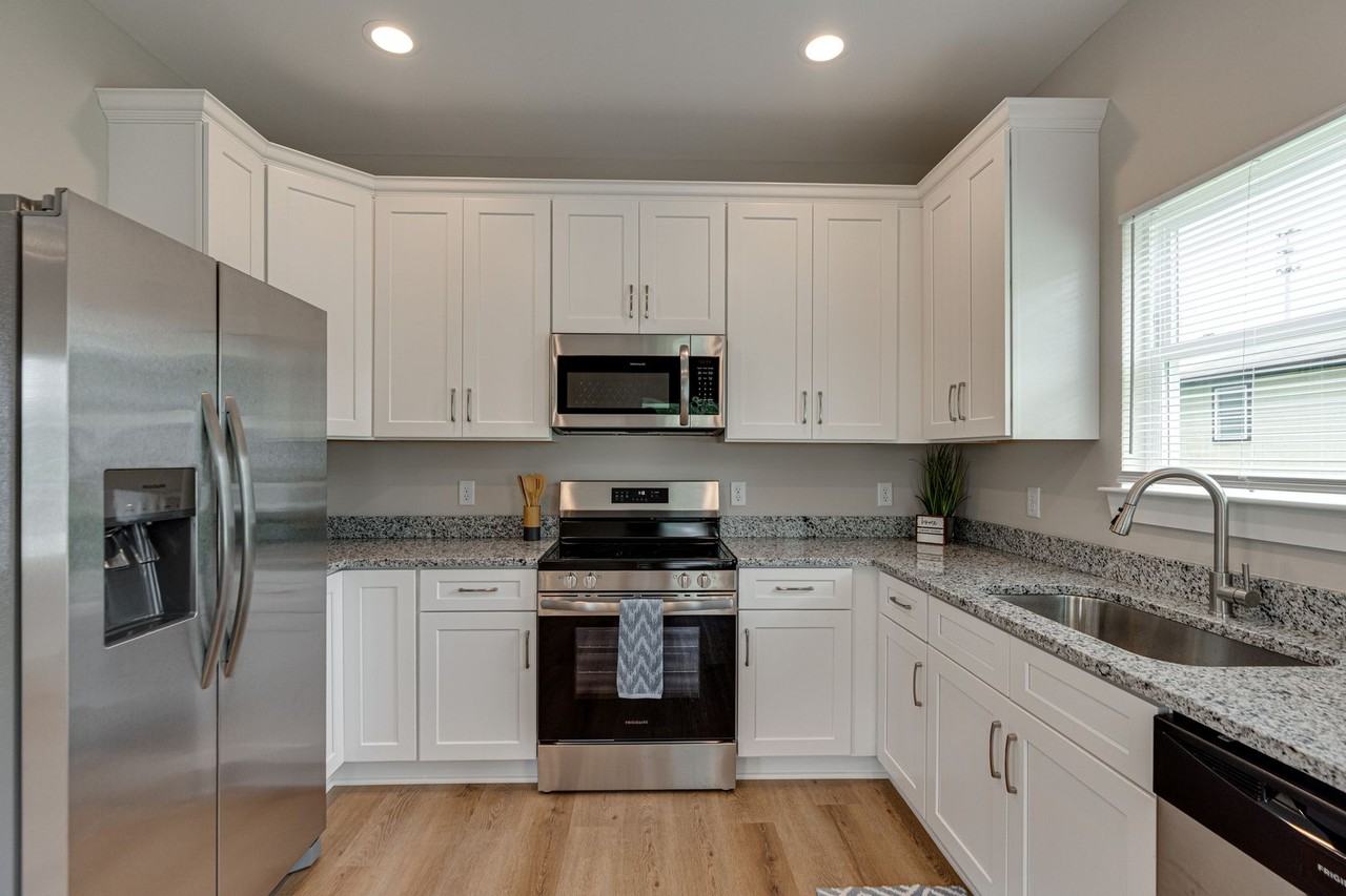 2219 Citico Ave - Photo 2 of 18