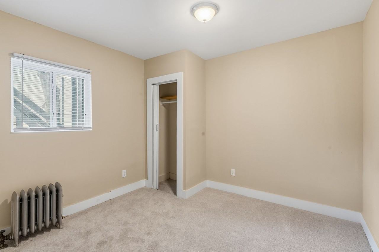 735 Union St - Photo 7 of 12