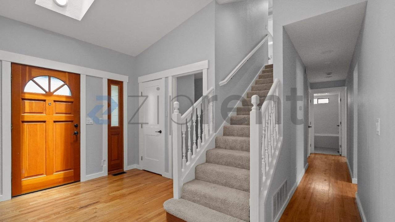 710 142nd St Sw - Photo 5 of 28