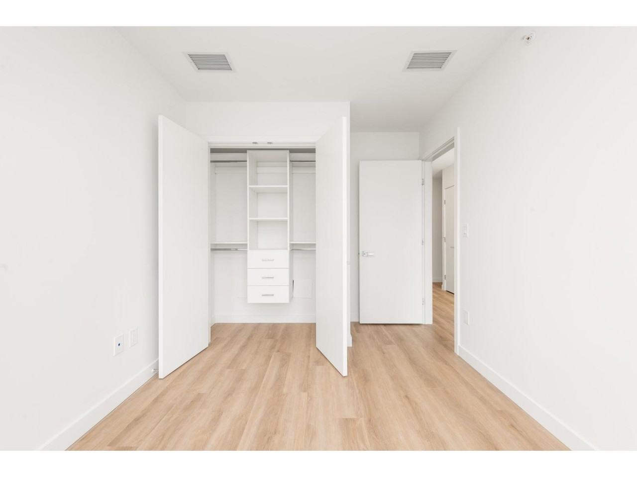 9675 King George Boulevard #309 - Photo 6 of 15