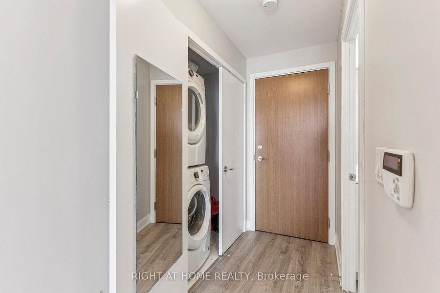 20 Shore Breeze Drive - Photo 8