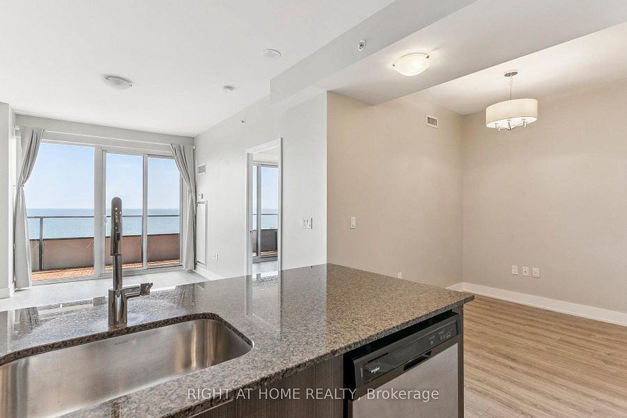 20 Shore Breeze Drive - Photo 12