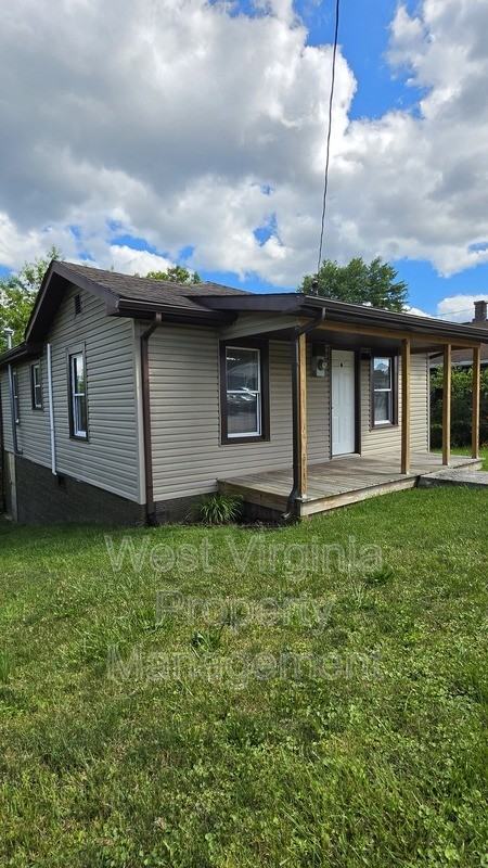 128 Dunn St - Photo 2 of 13