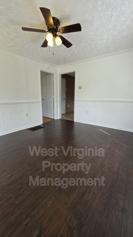 128 Dunn St - Photo 6 of 13