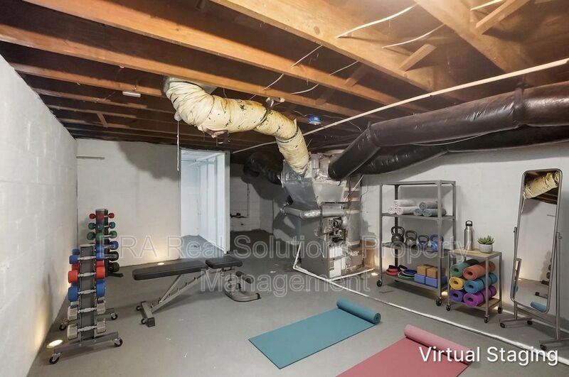 1269 E 23rd Ave - Photo 6 of 37