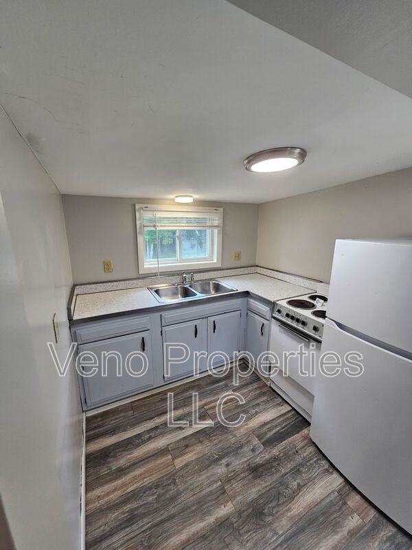17 Avenue A #D - Photo 2 of 6