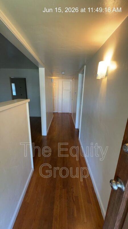 1325 S Crowe St - Photo 2 of 16