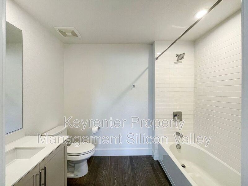 333 Montague Expy - Photo 7 of 11