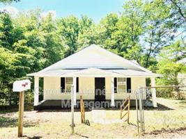 featured image of 403 S Yates St