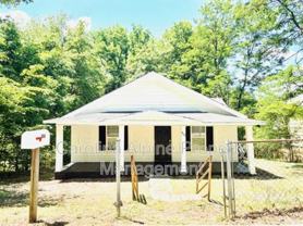 403 S Yates St - Photo 1 of 1